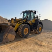 Chargeuse sur pneus KOMATSU type WA380-8E0