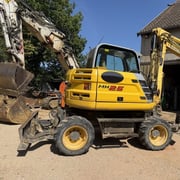 Pelle à pneus NEW HOLLAND type MH 2.6