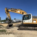 Pelle sur chenilles LIEBHERR type R926 LITRONIC