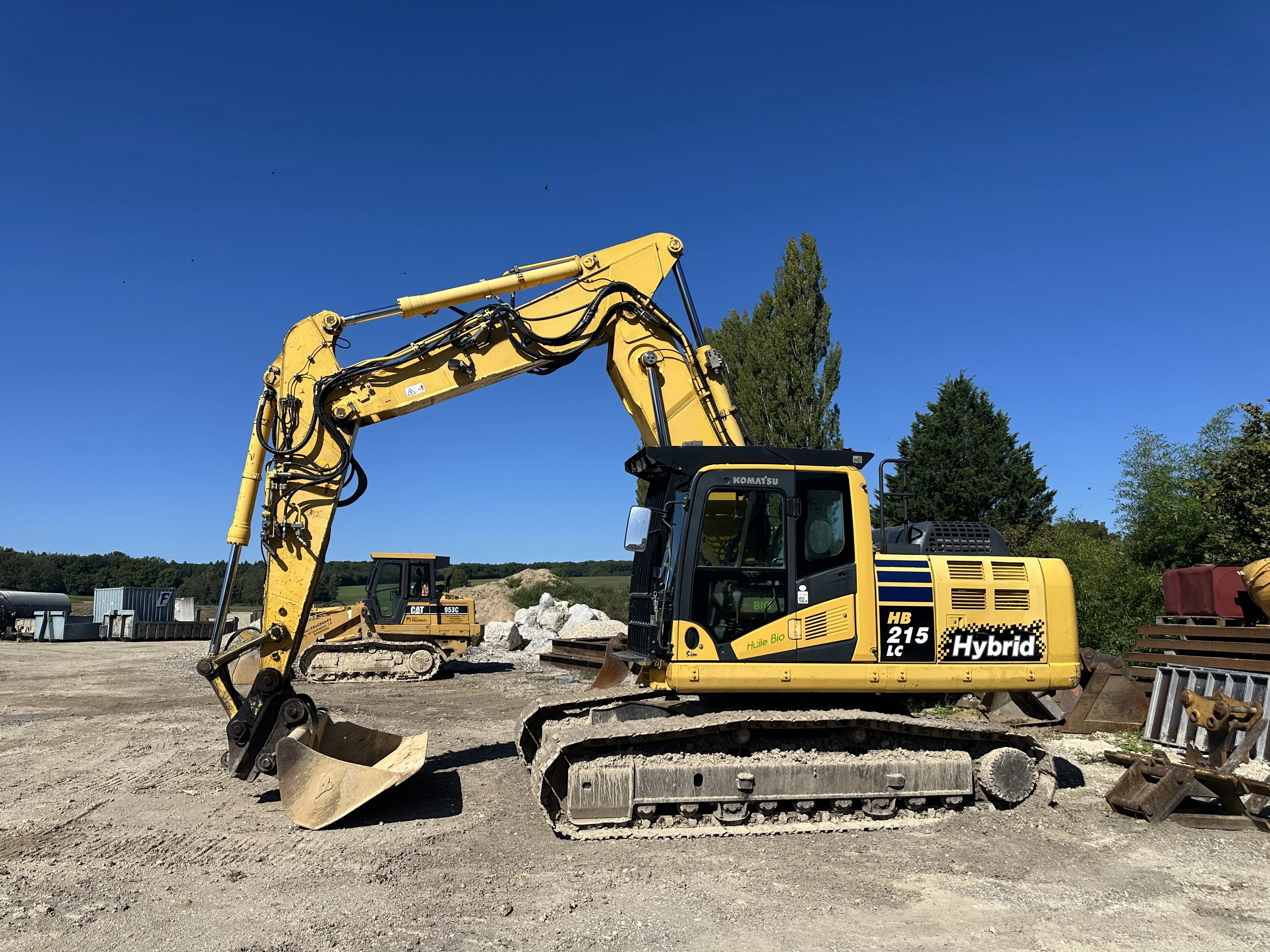 Pelle sur chenilles KOMATSU type HB215LC-2 Hybrid